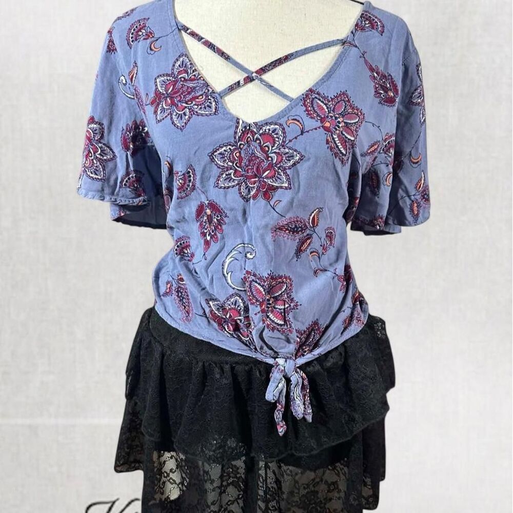 Y2K Floral Cross Front and Front Tie Baby Top